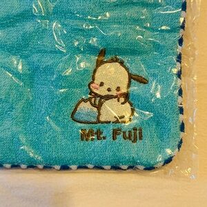 Sanrio Pochacco Mt Fuji Face Towel